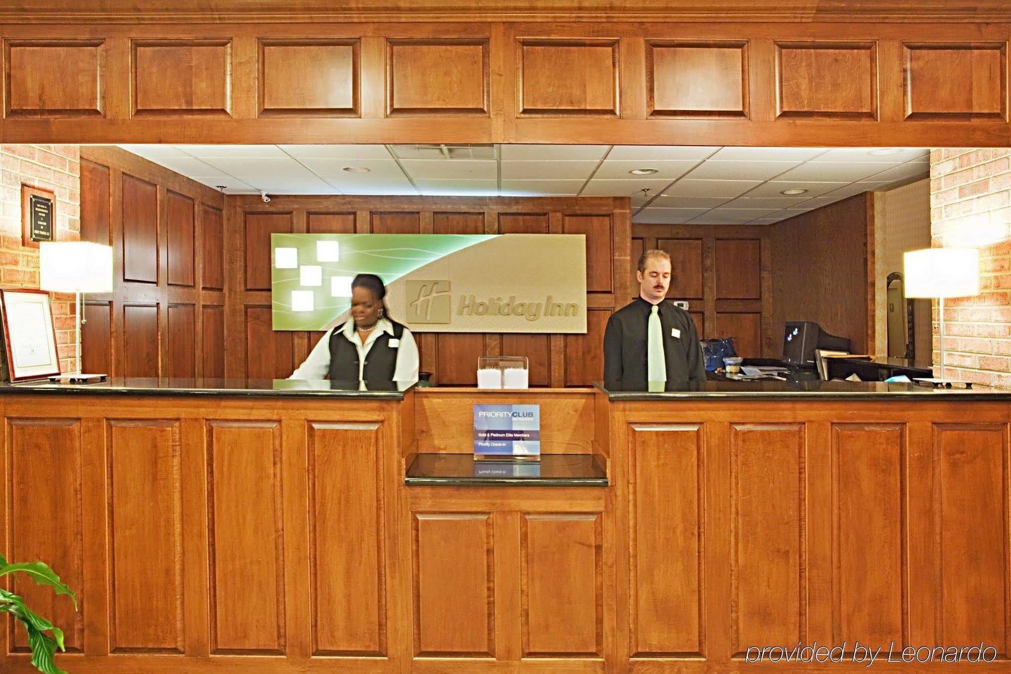 Holiday Inn Roanoke Airport - Conference Ctr By Ihg Інтер'єр фото